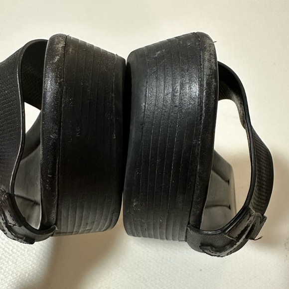 Vintage Tory Burch Lowell/Patti Style Black Wedge Leather Sandals Size 8 VGUC - Picture 10 of 13